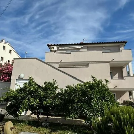 דירה Elli - Parking, Garden, Bbq *